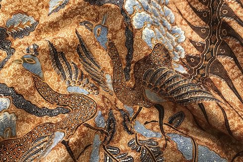 Kolaborasi Motif Batik Indonesia dengan Ikon Dunia