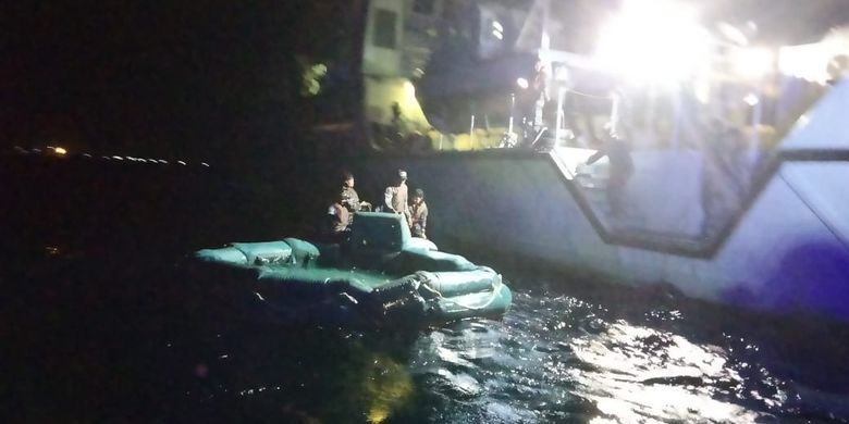 Six Dead, Several Missing after Boat Sinks in Bali Strait