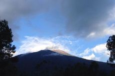 Usai Gunung Slamet, Willem Akan Daki Gunung Tertinggi di Jabar