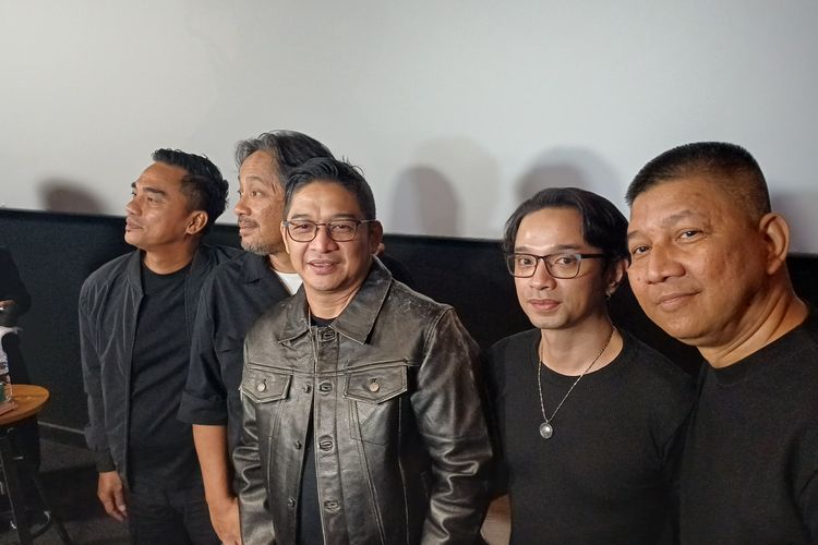 Ungu Libatkan 400 Penggemar untuk Video Klip “Utara Selatan” 