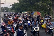 Mudik Idul Adha, Sepeda Motor Menumpuk di Pintu Masuk Jembatan Suramadu Sisi Surabaya