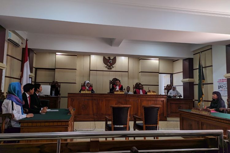 Sidang gugatan Martin Pratiwi terhadap Ashanty Hastuti digelar di Pengadilan Negeri (PN) Purwokerto, Jawa Tengah, Rabu (20/11/2019).