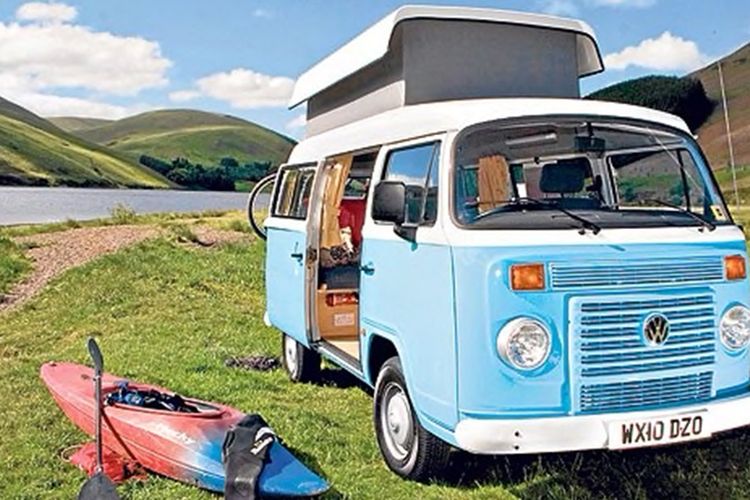 Ilustrasi campervan.