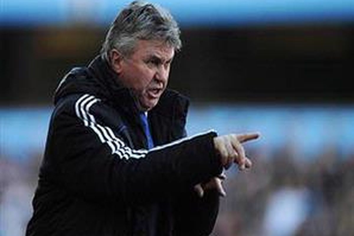 Pelatih Chelsea, Guus Hiddink.