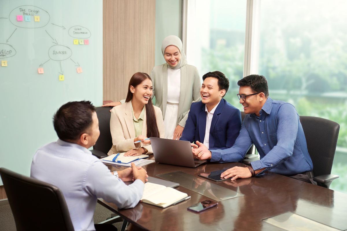 Bank Mandiri menghadirkan Respectful Workplace Policy (RWP) guna membangun budaya kerja yang bebas dari diskriminasi dan didasari integritas, sekaligus memberikan nilai tambah bagi para karyawan.