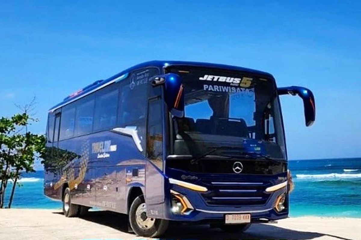 Bus baru Travelink pakai bodi Jetbus 5