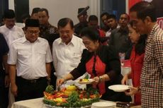 Megawati Beri Tumpeng kepada Jokowi: Nih, biar Gemuk
