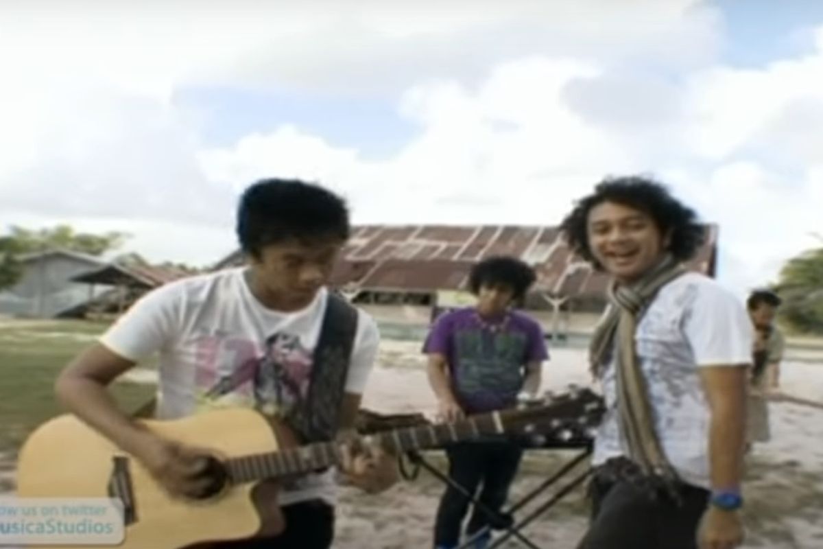 Laskar Pelangi - Nidji