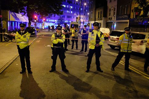 Jemaah Masjid Jadi Sasaran Serangan di Finsbury Park, PM May Bereaksi