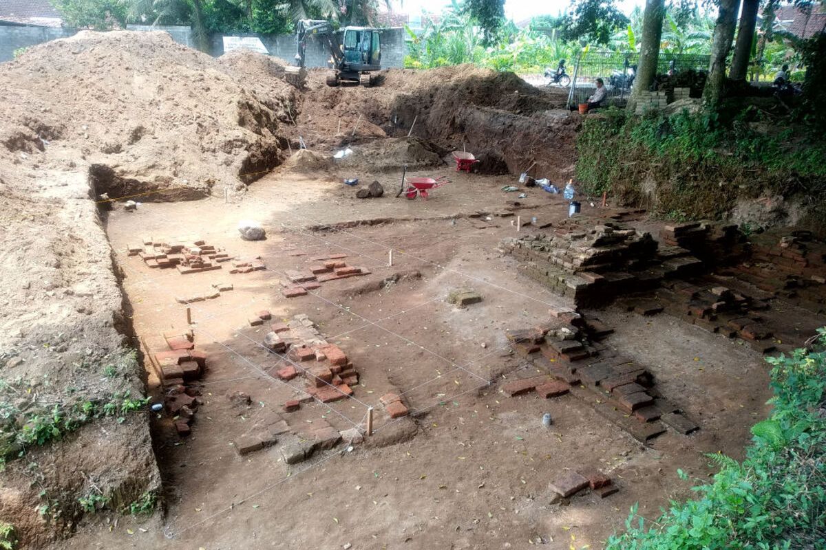 Struktur pondasi candi utama Candi Gedog di Kecamatan Sananwetan, Kota Blitar, Kamis (16/3/2023)