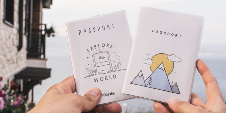 Ilustrasi paspor anak, cara membuat paspor online dan offline.