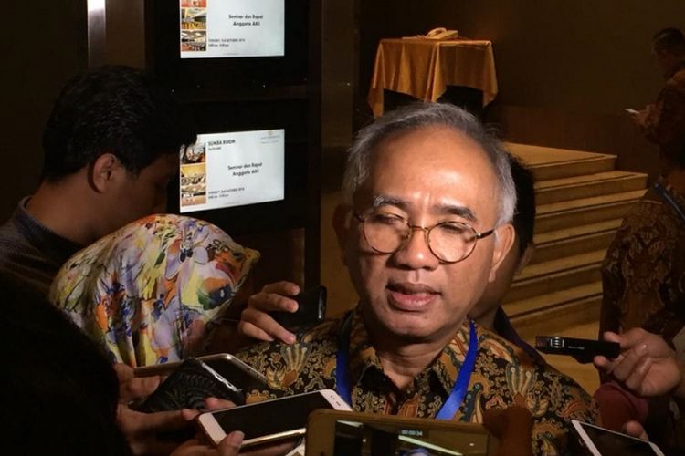 Ketua Umum Asosiasi Kontraktor Indonesia (AKI) Budi Harto saat ditemui pada Selasa (2/10/2018) di Jakarta.