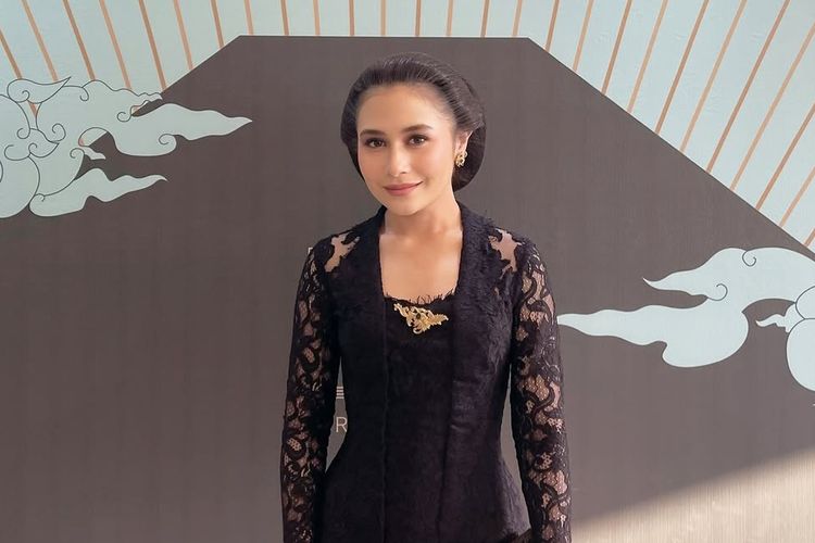 Prilly Latuconsina Dapat Undangan Langsung dari Gusti Bhre untuk Ikut Malam Satu Suro di Mangkunegaran 