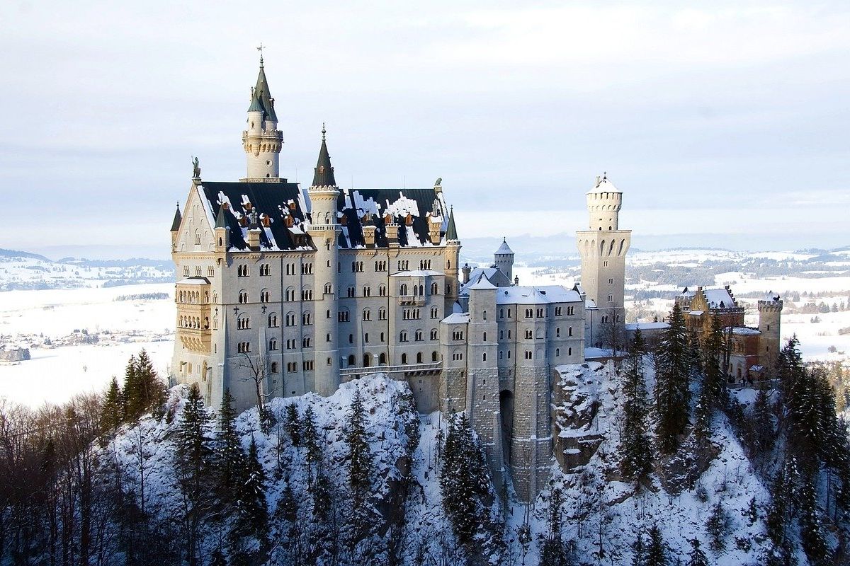 Ilustrasi Jerman - Kastil Neuschwanstein.