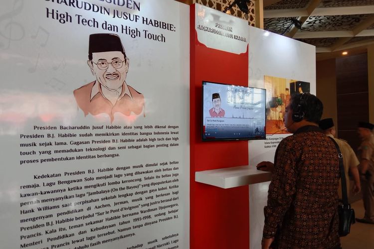 Pameran “Alunan Melodi Presiden” di Museum Islam Indonesia Hasyim Asy'ari (MINHA) Tebuireng, Jombang, Jawa Timur. Pameran tersebut diselenggarakan oleh Unit Museum Kepresiden RI dan Balai Kirti, pada Senin (21/8/2023) hingga Minggu (27/8/2023).