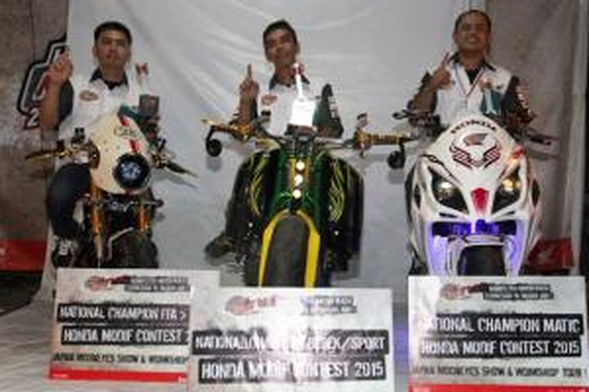 Para juara Honda Modif Contest yang akan diberangkatkan di ajang modifikasi kelas dunia di Jepang.