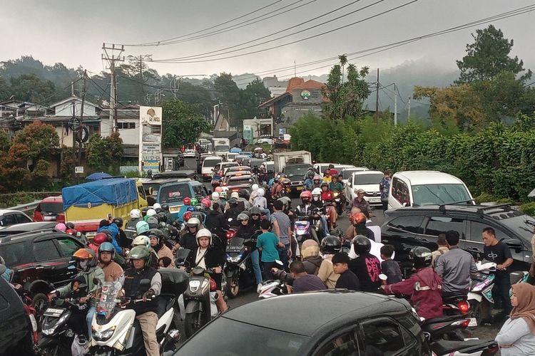 Catat,  3 Rekayasa Lalin di Puncak Bogor Sabtu Ini