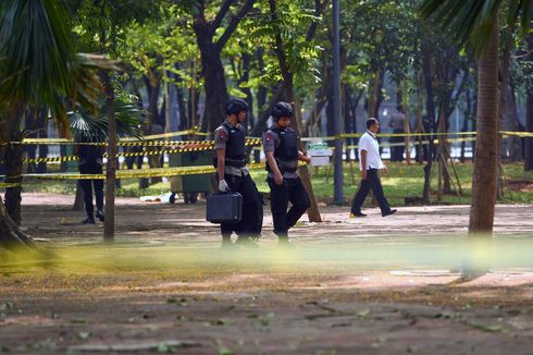 Polisi Selidiki Asal Granat Asap yang Meledak di Monas