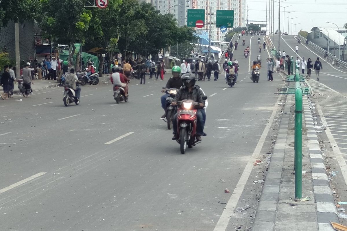 Warga Sudah Mulai Menggunakan Jalan Jati Baru Raya, Tanah Abang, Jakarta Pusat, Rabu (22/5/2019)