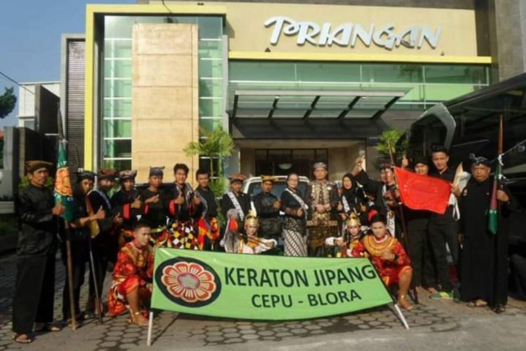 Kirab Keraton Jipang