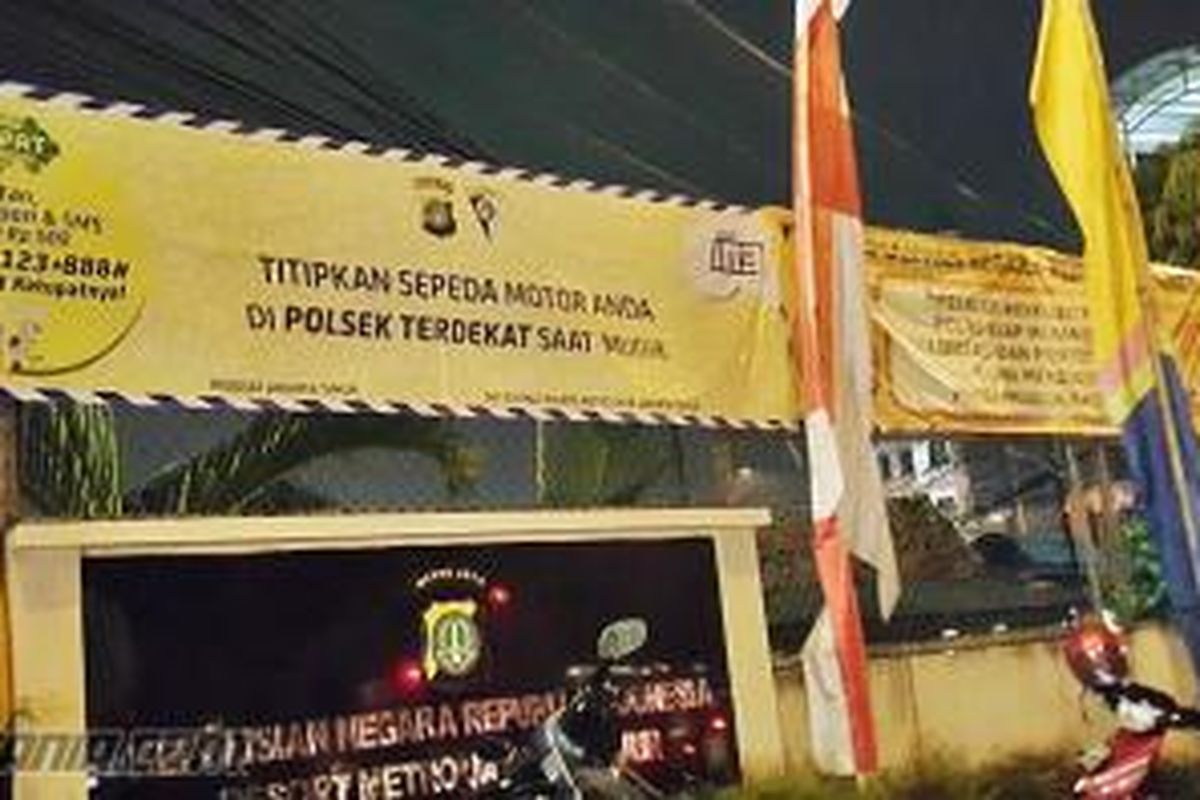 Penitiipan sepeda motor di Polsek Jatinegara