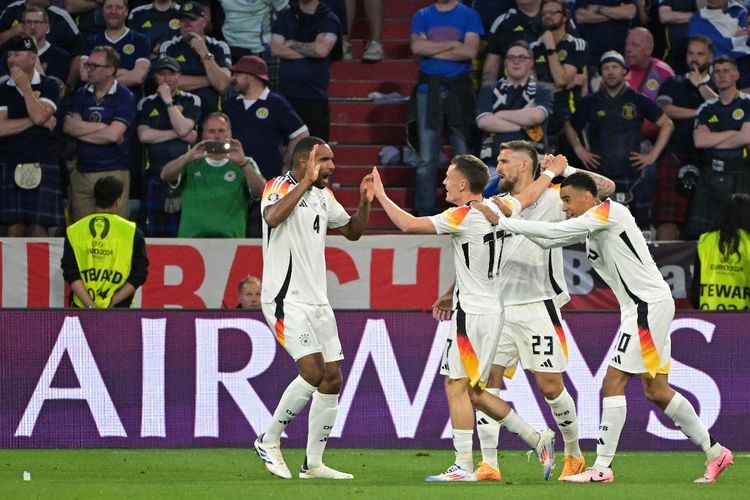 Timnas Jerman mencatatkan sejumlah catatan emas kala memimpin 3-0 pada babak pertama laga pembuka Piala Eropa 2024 kontra Skotlandia pada Jumat (14/6/2024) atau Sabtu dini hari WIB.