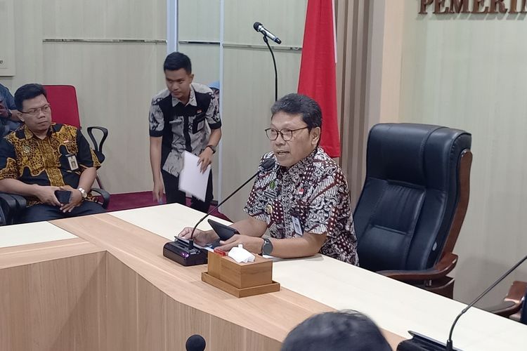 PJ Wali Kota Yogyakarta Singgih Raharo saat ditemui di Balai Kota Yogyakarta, Selasa (25/7/2023)