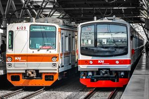 KRL Bogor dan Tangerang Terganggu Bersamaan, Apa Penyebabnya?