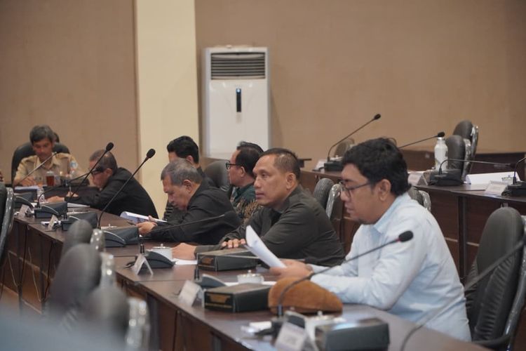 APBD Lamongan Defisit Rp 161 Miliar, DPRD Soroti 3 BUMD yang Masih Rugi
