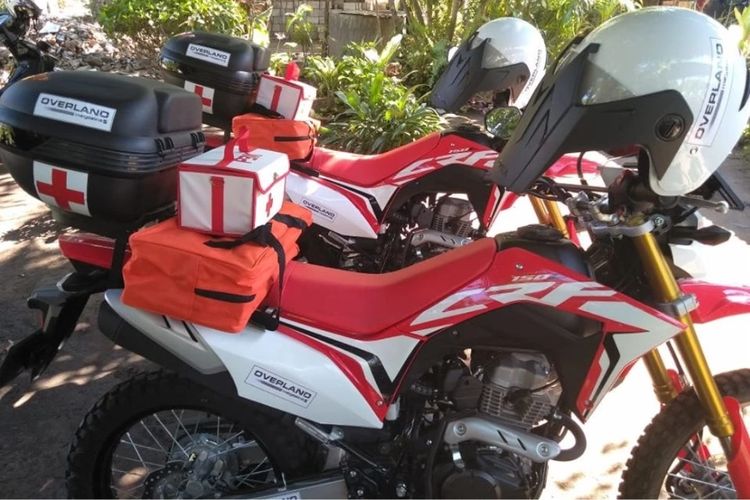 Honda CRF150 Menjadi Motor Ambulans di Larantuka