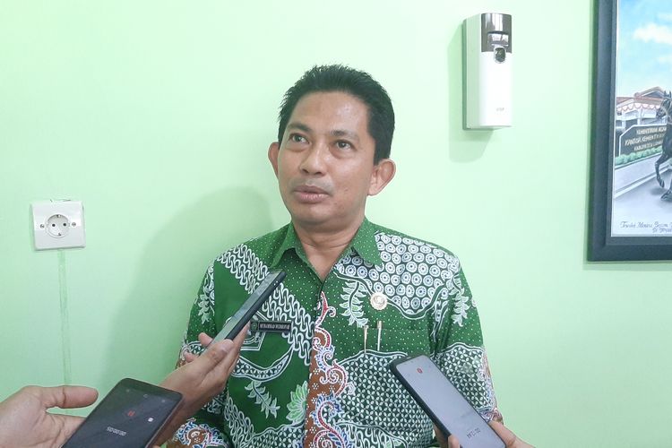Ketua Satgas Produk Halal Lumajang Muhammad Mudhofar, Rabu (6/12/2023)