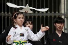  Atlet Taekwondo Korea Atraksi di Hadapan Paus Fransiskus