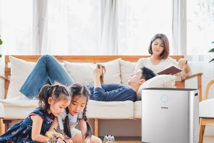 Coway menghadirkan air purifier Triple Power (AP-2318D) yang dapat meminimalisir polusi udara di dalam ruangan.