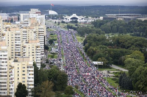 Demo Belarus Makin Besar, Puluhan Ribu Orang Desak Presiden Lukashenko Mundur