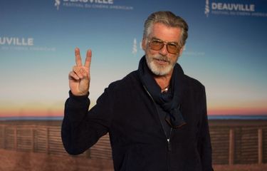 Pierce Brosnan bakal membintangi film berjudul Youth