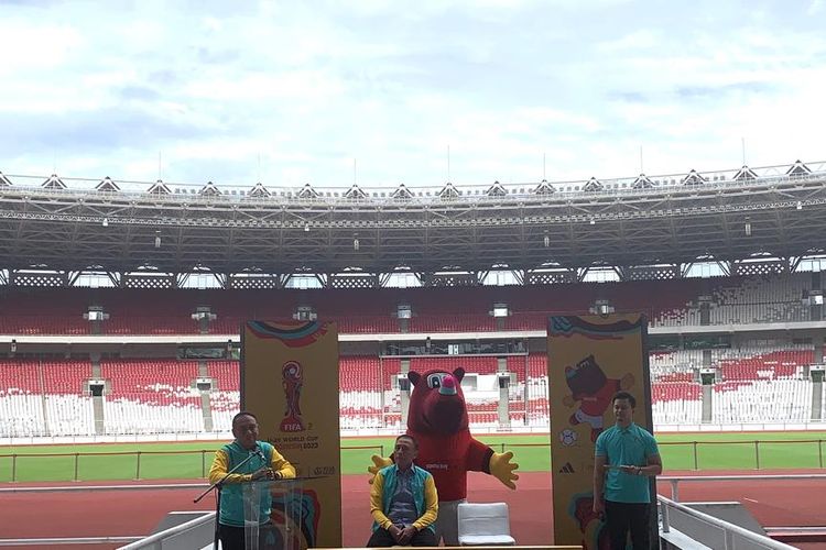 Menteri Pemuda dan Olahraga (Menpora), Zainudin Amali, meminta kepada klub-klub untuk segera melepas pemainnya ke timnas U20 Indonesia di Stadion Gelora Utama Bung Karno (SUGBK) pada Kamis (9/2/2023).