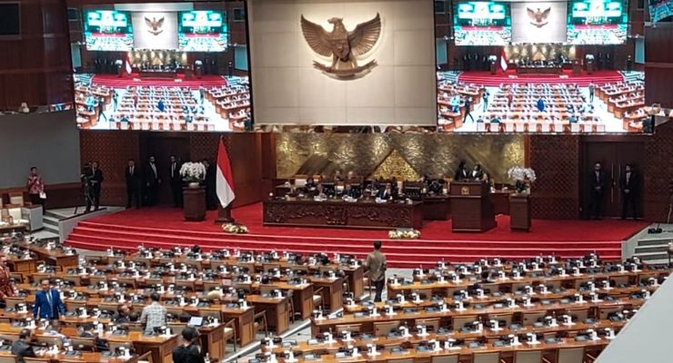 Pengesahan RUU Pilkada Ditunda: Tak Penuhi Kuorum, Ketua DPR Berada di Luar Negeri
