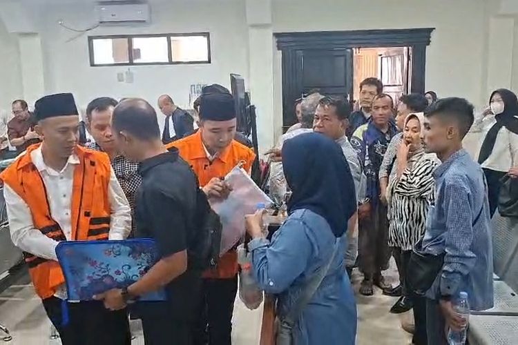 Kontraktor Akui Berikan Fee 
