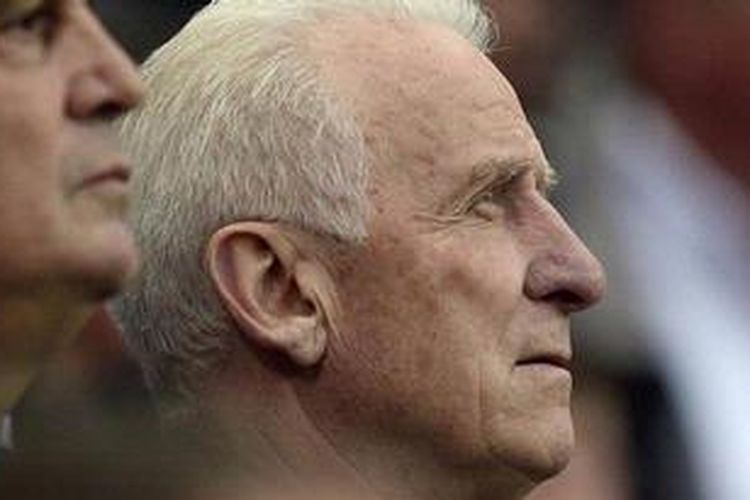 Pelatih tim nasional Republik Irlandia, Giovanni Trapattoni.