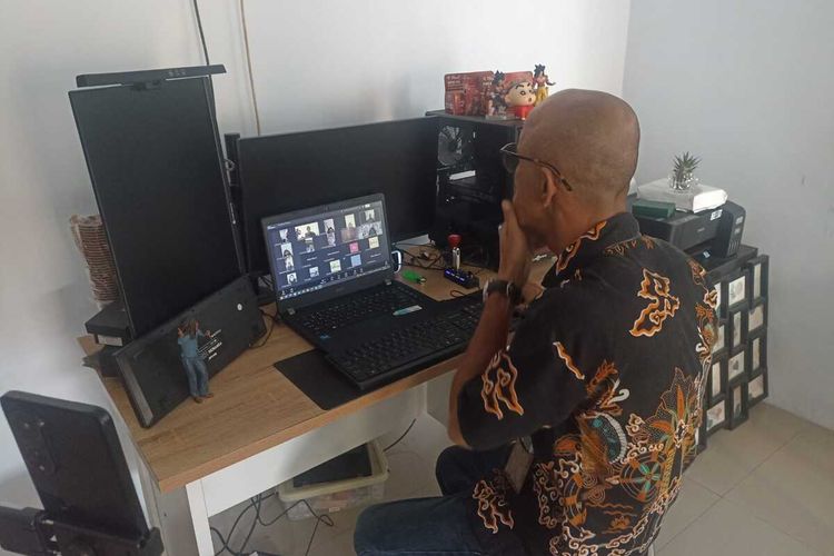 Cerita Moelado, ASN Karawang Berupaya Produktif Bekerja Saat WFH