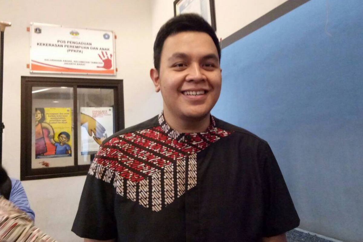 Tulus hadir dalam acara Pesta Pendidikan di RPTRA Kalijodo, Jakarta Barat, pada Selasa (2/5/2017).