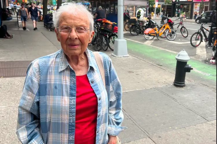 Hilda Jaffe, wanita berusia 100 tahun