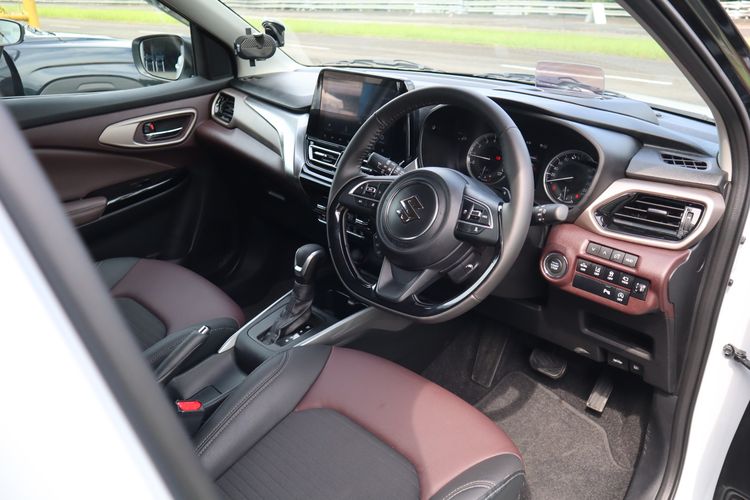 Interior Suzuki Fronx