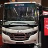 Hino Luncurkan Bus 4x4 untuk Operasional Medan Berat 