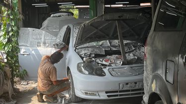Ini Mobil yang Butuh Waktu Lama di Bengkel Body Repair