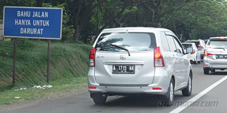 Jangan Lupa Fungsi Bahu Jalan Tol Sesuai Aturan Hukum