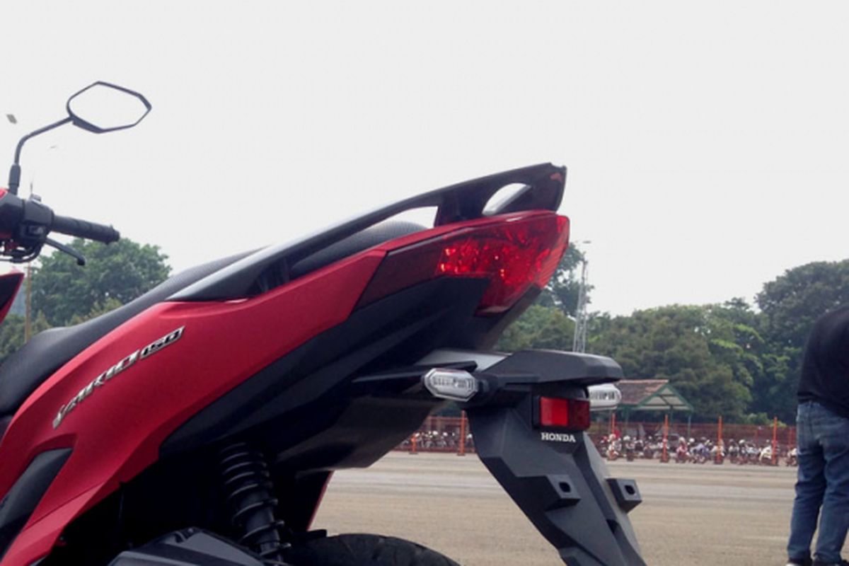 Honda Vario 150 terbaru tanpa kick starter.