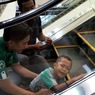 Viral Video Tangan Bocah Terjepit di Eskalator Mall Jambi, Lihat Uang Rp 5.000 dan Berusaha Ambil