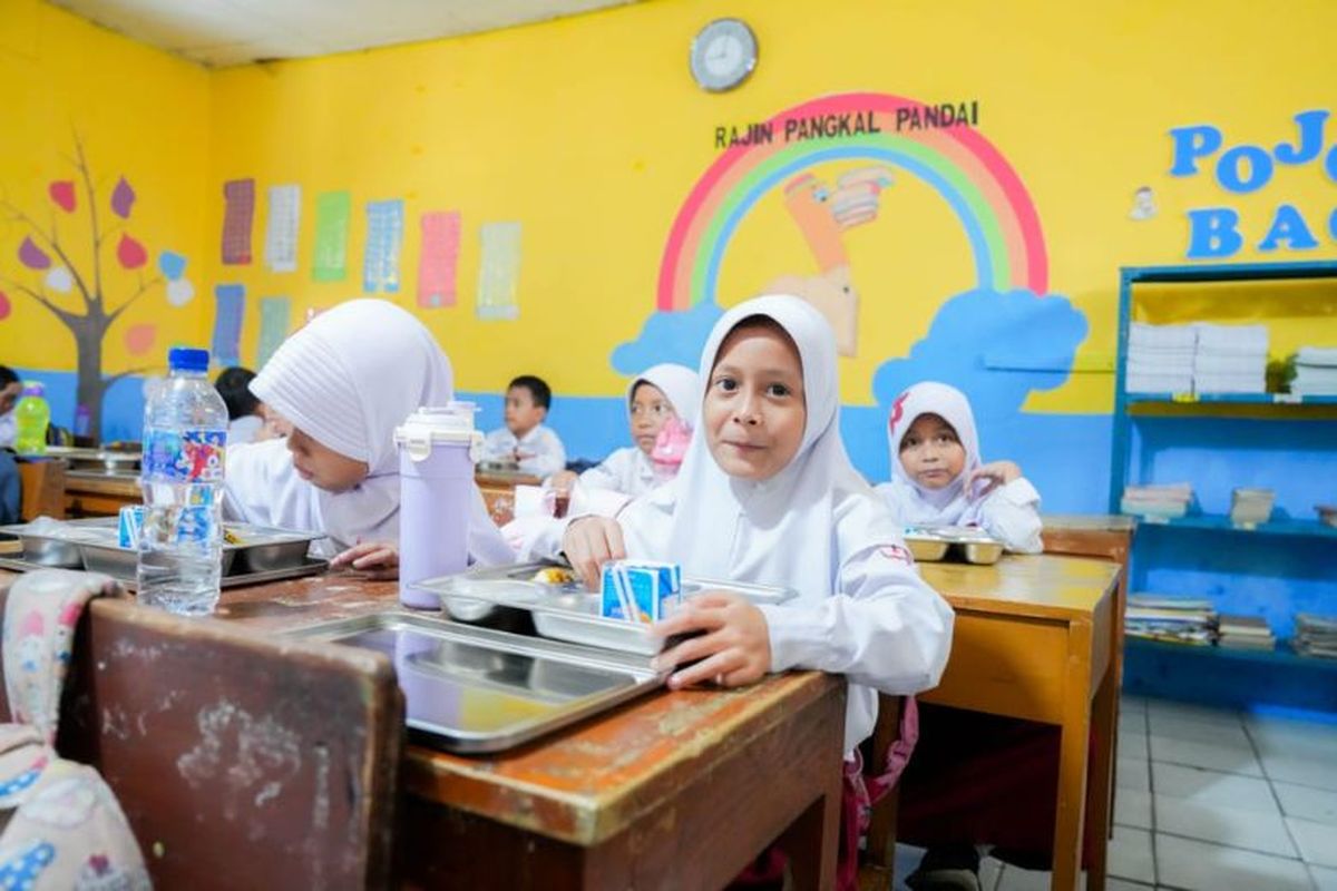 Dinilai Beri Dampak Positif, Orangtua dan Kepala Sekolah Berharap Program Makan Bergizi Gratis Dilanjutkan