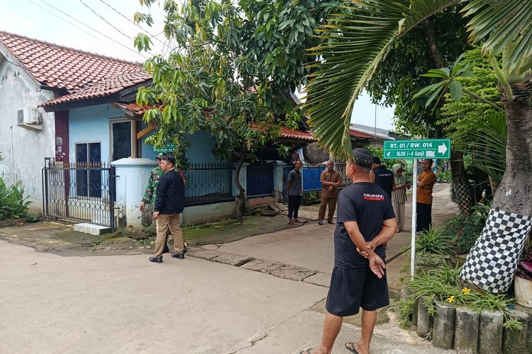 Pria di Bekasi Disiram Air Keras Saat Berangkat Subuh, Kondisi Korban Memprihatinkan